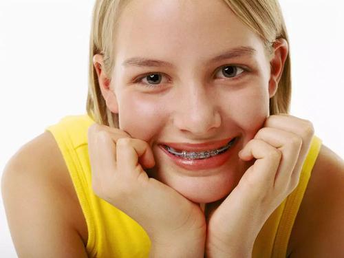 常听到的这9条“经验之谈”，到底害了多少孩子的牙？